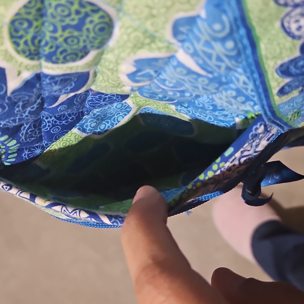 Vera Bradley DOODLE DAISY crossbody Bag - Picture 4 of 8